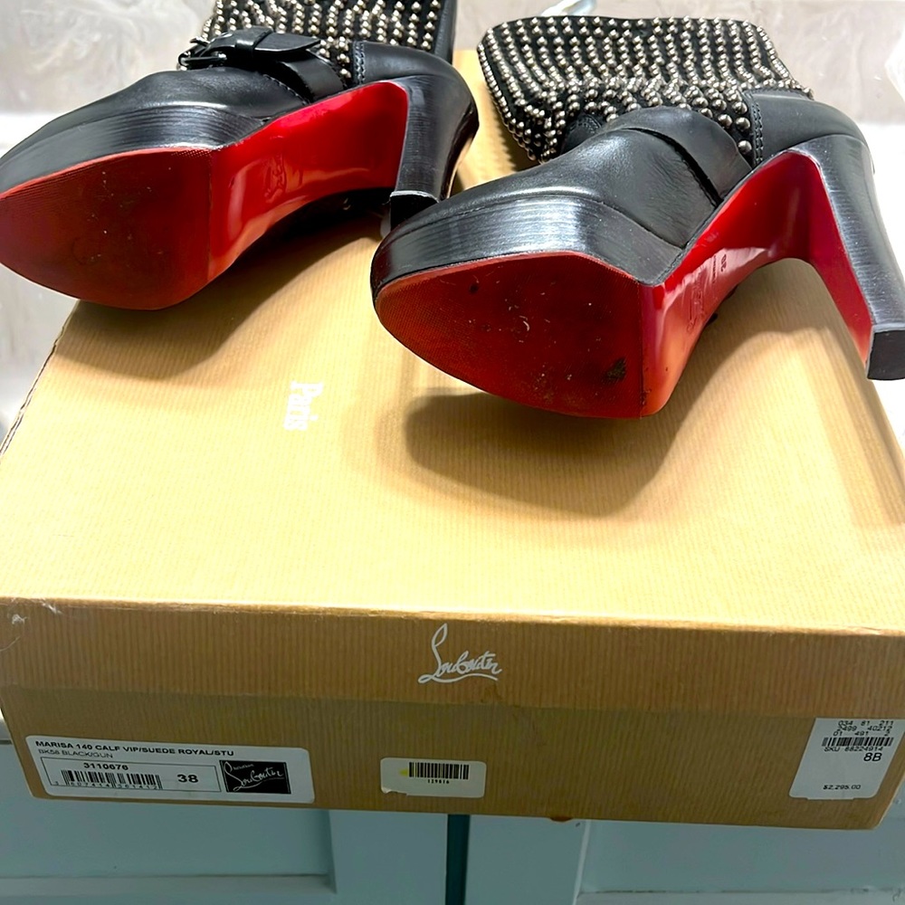 Christian Louboutin Size 38